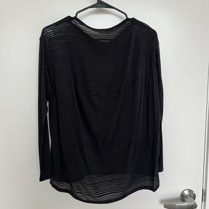 Lululemon back in action long sleeves. Size 8